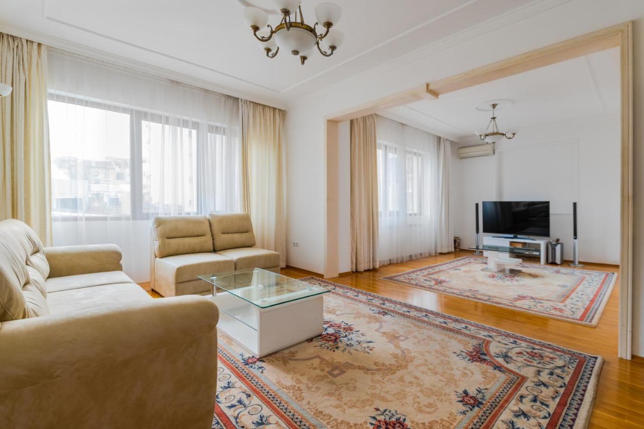 Central 2-Bd Bright Apartment In Sofia By Flat Mаnager Zewnętrze zdjęcie