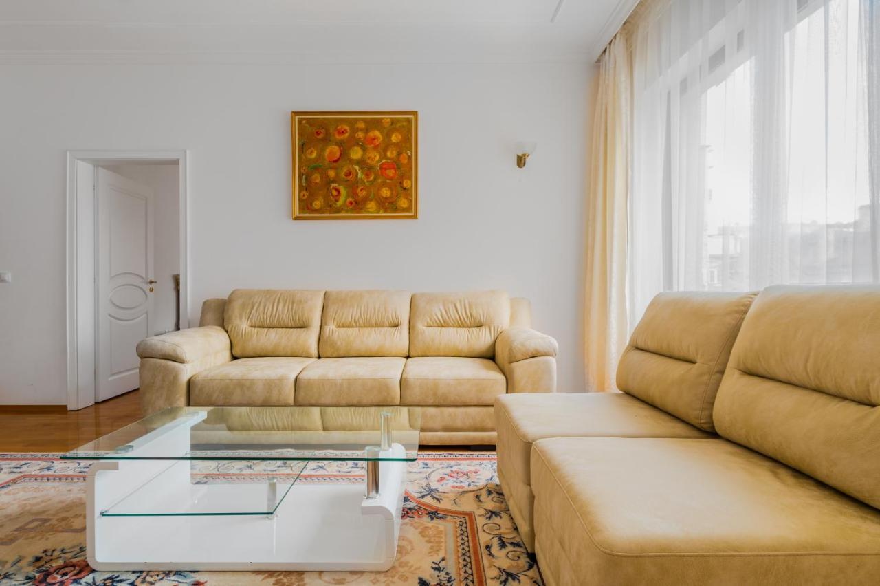 Central 2-Bd Bright Apartment In Sofia By Flat Mаnager Zewnętrze zdjęcie