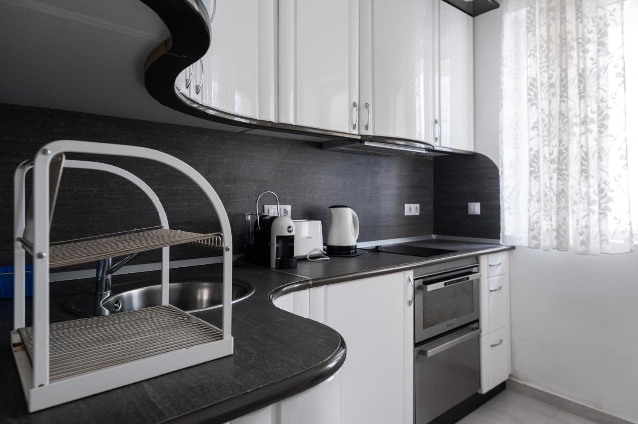 Central 2-Bd Bright Apartment In Sofia By Flat Mаnager Zewnętrze zdjęcie